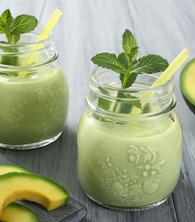 Avokadolu Smoothie